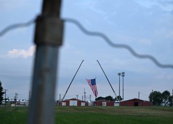 Bipartisan task force slams beleaguered Secret Service in new report