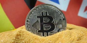 Crypto Market Update: CME Outage Halts Futures Trading for Over Nine Hours